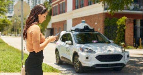 打到无人驾驶的车别惊讶,福特联合网约车公司推出自动驾驶出租车